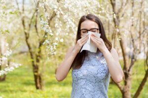 Las alergias y el estrés: cómo encontrar el equilibrio para vivir una vida libre de síntomas