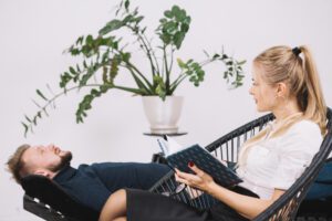 ¿Qué es la terapia EMDR y cómo puede transformar tu vida para mejor?